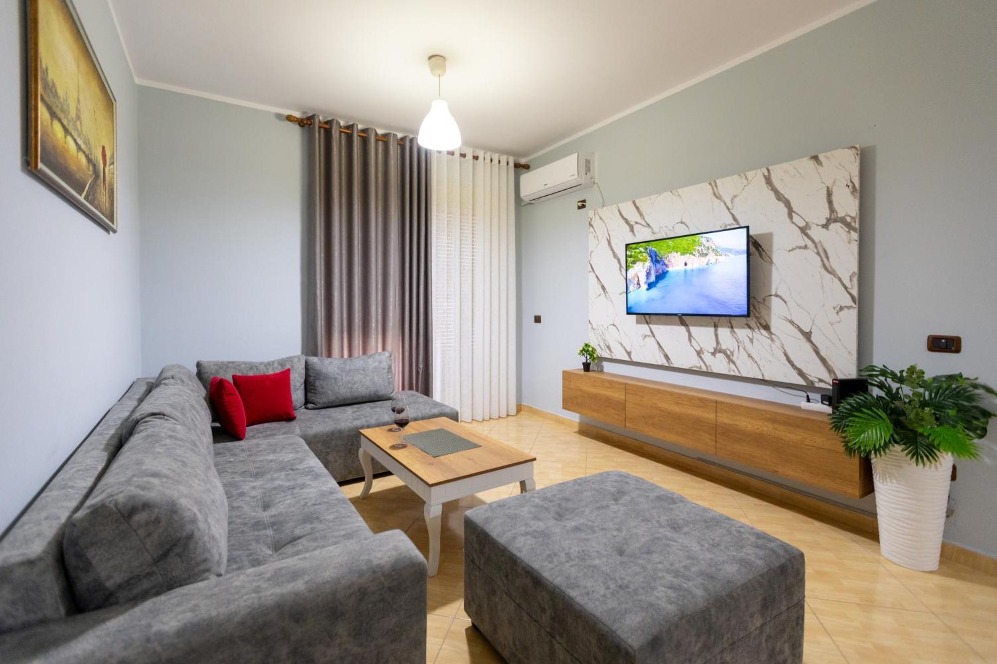 Da Vinci Apartment Vlore Exterior photo