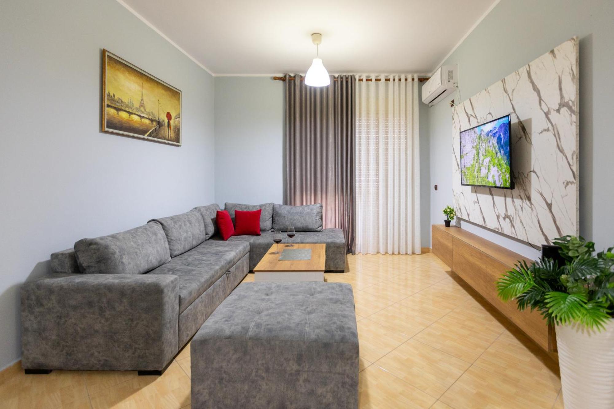 Da Vinci Apartment Vlore Exterior photo